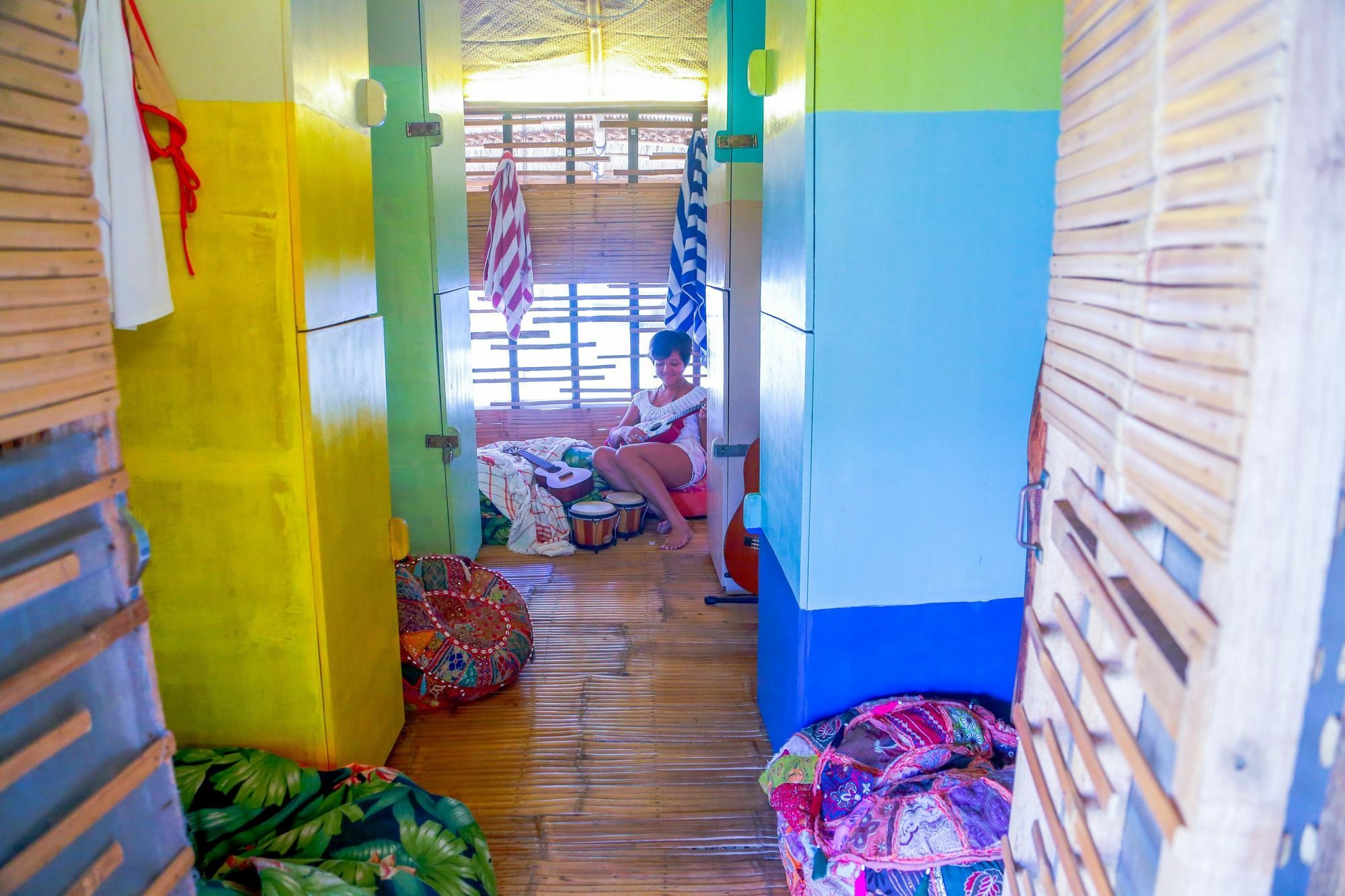 Flotsam And Jetsam Artist Beach Hostel San Juan  Extérieur photo